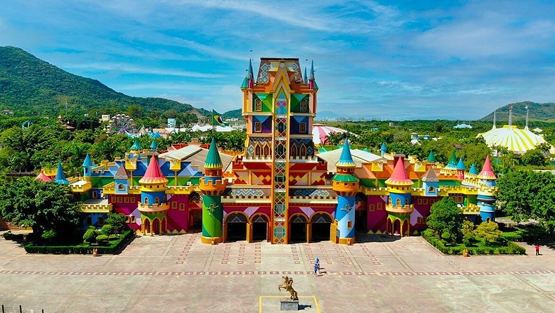 Nautilus, 3 quartos, Beto Carrero, piscina, Praia