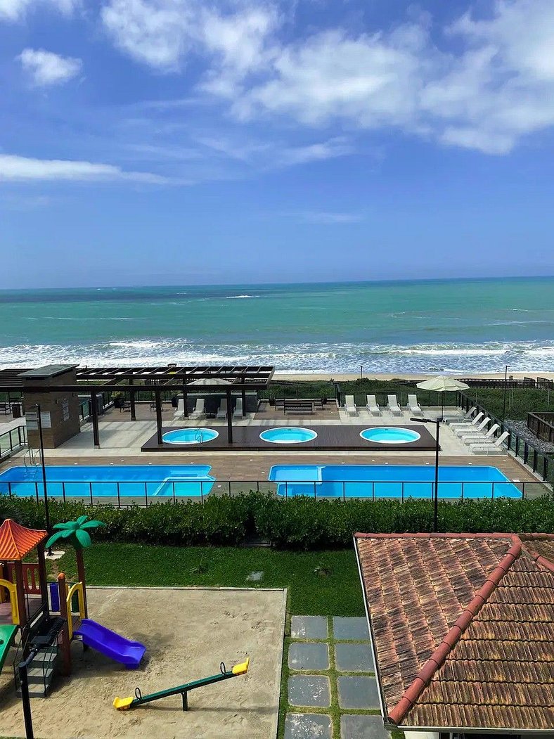 Vila Açoriana Confort club, pé na areia